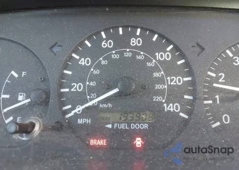 2001 Toyota Camry Le/Xle z USA, uszkodzony, nr VIN 4T1BF22K01U129251